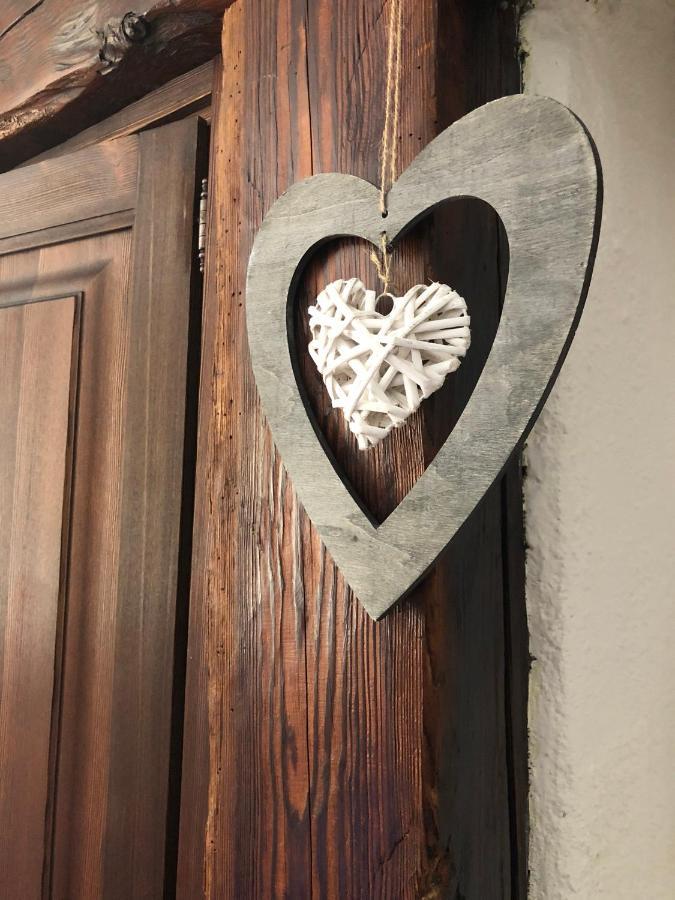 La Chambre Des Reves Aosta Bagian luar foto