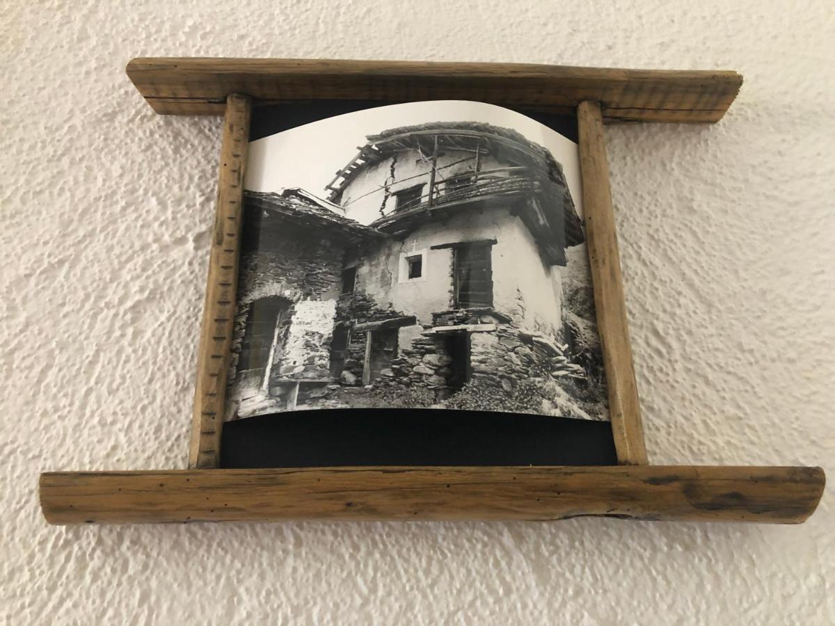 La Chambre Des Reves Aosta Bagian luar foto