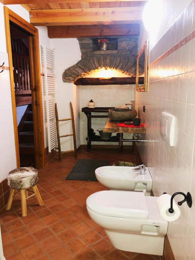 La Chambre Des Reves Aosta Bagian luar foto