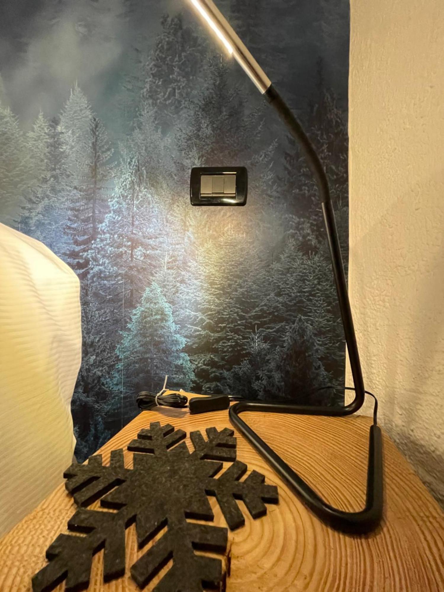 La Chambre Des Reves Aosta Bagian luar foto