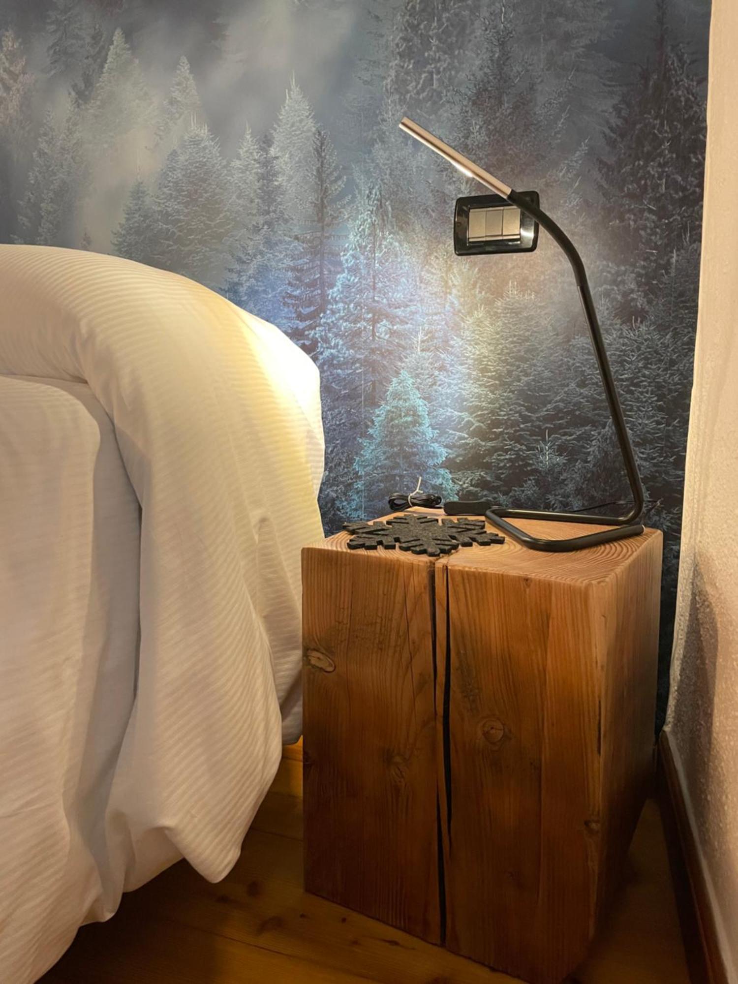 La Chambre Des Reves Aosta Bagian luar foto